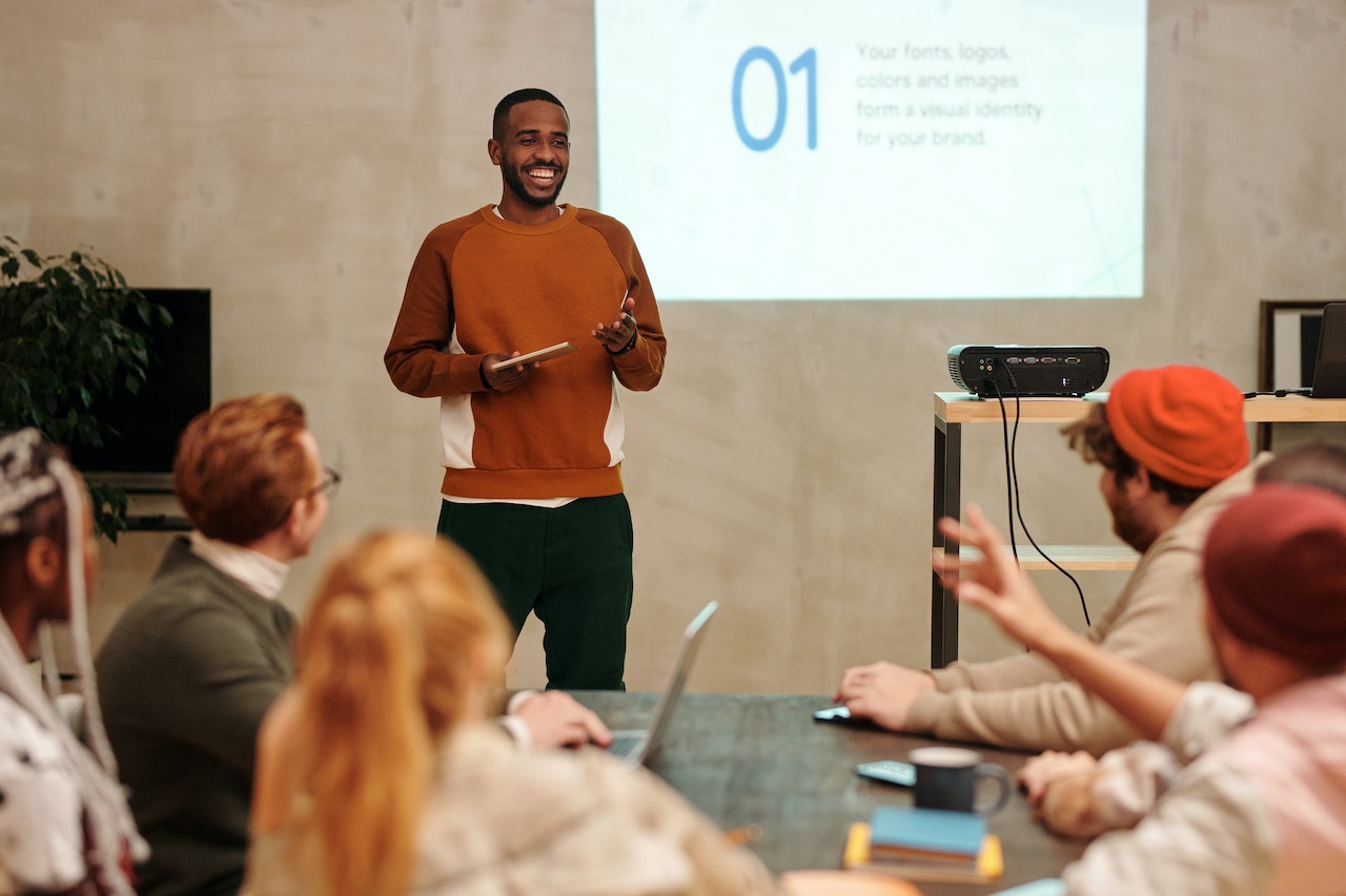 An office group presentation.